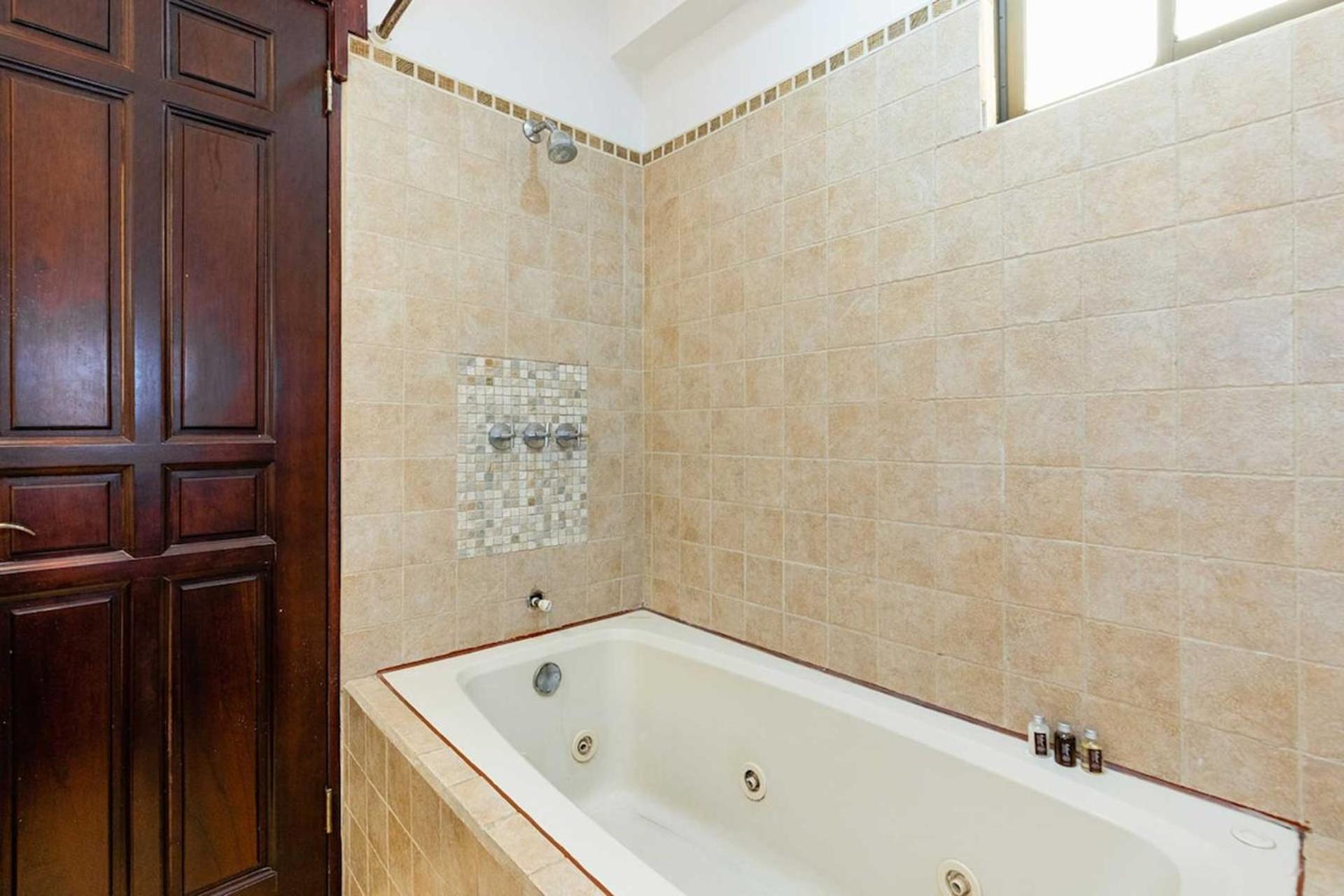 Newly Remodeled Unit In Flamingo With Sweeping Ocean Views From Big Terrace Villa Playa Flamingo Exterior foto